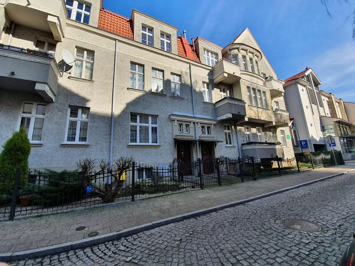 Sopot Airport Apartment Homestay